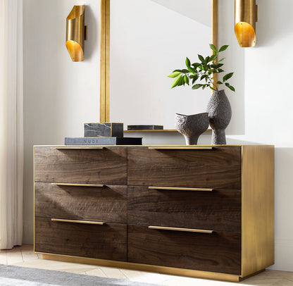 雲光大聖堂の壁掛け燭台